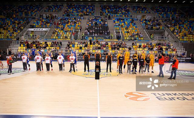 8年前难想象如今滑雪水平，爱好者分享运动感悟