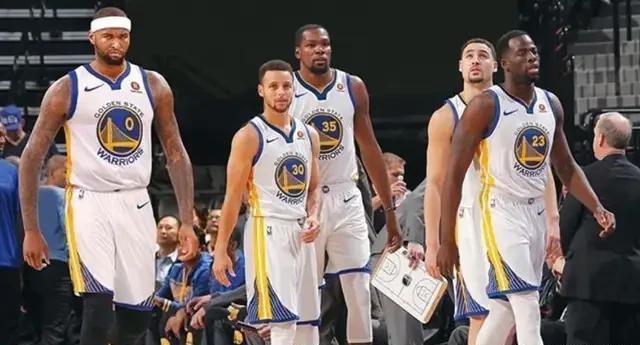 曼联主帅谈球队战术与未来