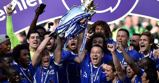 邮报：穆帅在土耳其住的酒店为奥斯曼宫殿改建，他钟爱室内泳池