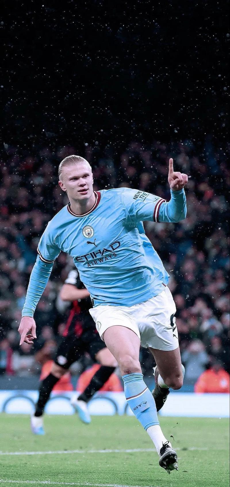 足總盃 ｜曼城反勝2：1 50碼笠射變傳奇烏龍波 BBC：「一生難忘的精彩射門」（有片）