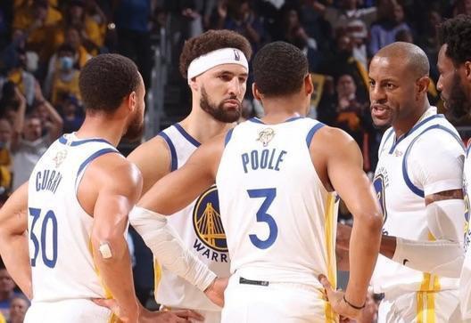 电竞粉丝大会吸引超过5万观众